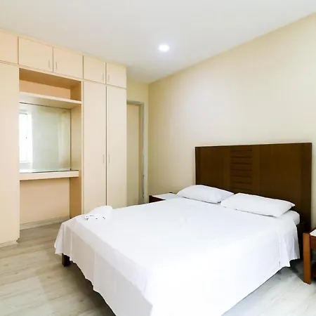 Enorme Apartamento Na Av Atlantica-2